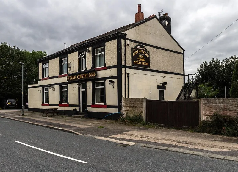 Fresh Air and Firepits: Making the Most of a British Inn's Outdoor Spaces All Year Round